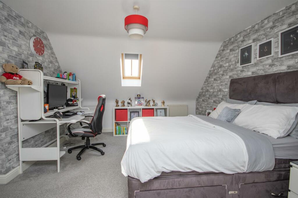 Additional image 26 of Luton Road, Church Gresley, Swadlincote