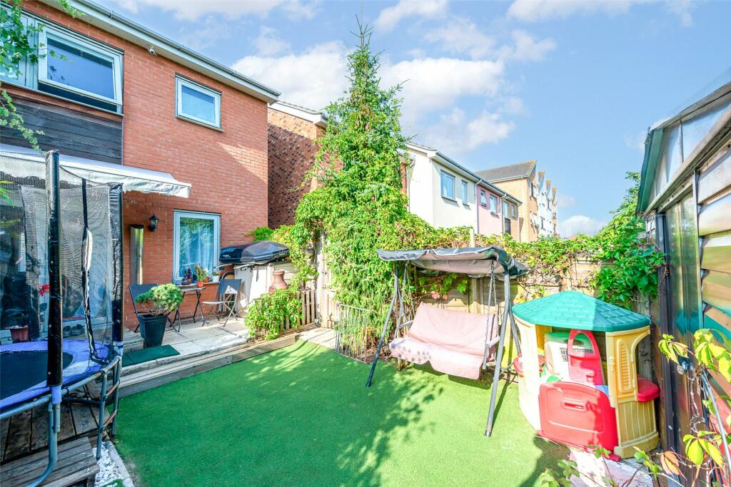 Additional image 8 of Cameron Drive, Dartford, Kent, DA1