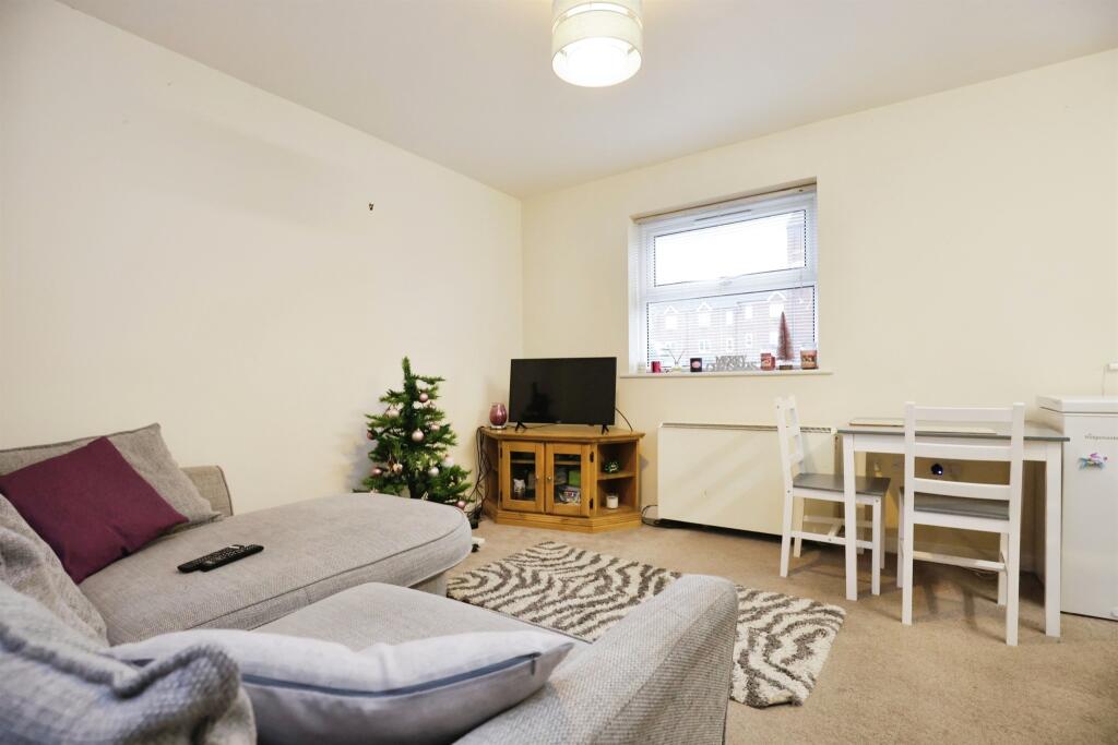 Additional image 18 of Cambridge Street, Rugby