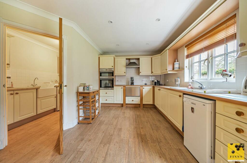 Additional image 10 of Chantry Park, Sarre