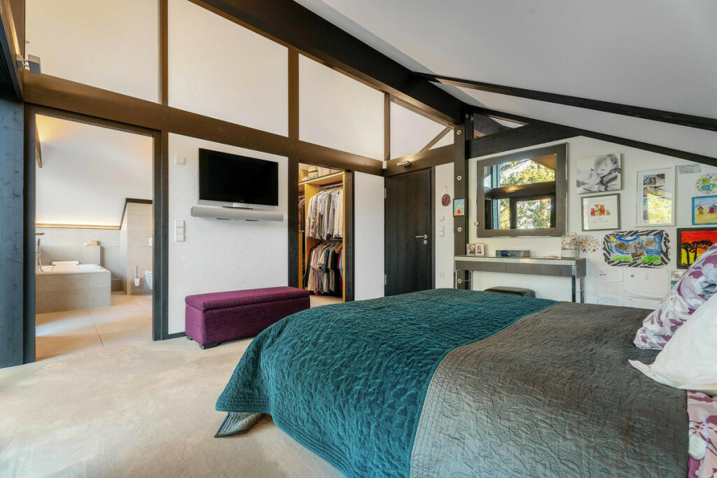 Additional image 24 of Fairway Rise Kenilworth, Warwickshire, CV8 2XN