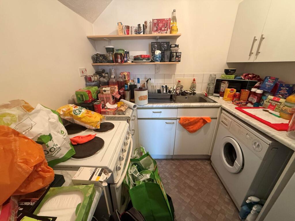 Additional image 6 of Frobisher Road, Erith