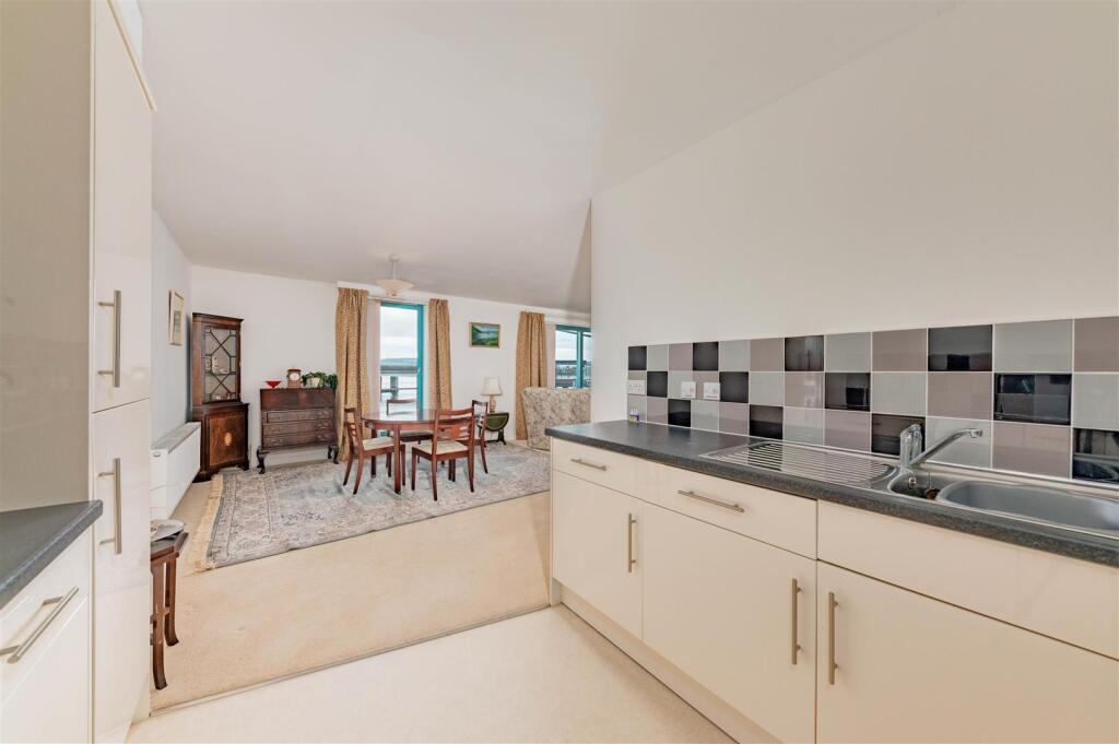 Additional image 10 of West Victoria Dock Road, Dundee