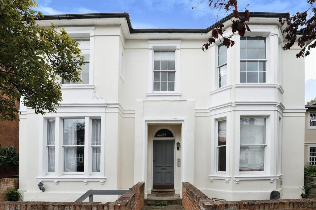 Russell Terrace, Leamington Spa