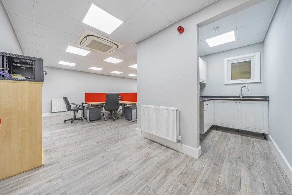 Additional image 14 of Oyo Business Units, Crabtree Manorway North, Belvedere, Kent, DA17