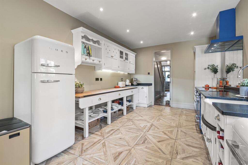 Additional image 10 of Chester Road, Hartford