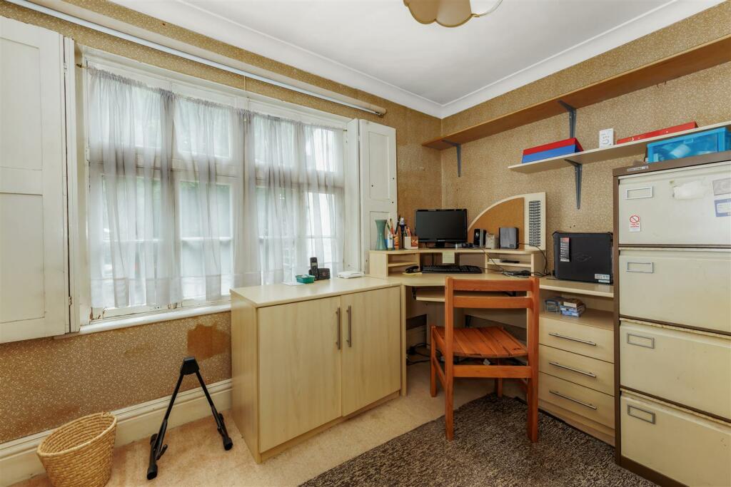 Additional image 13 of Clarendon Square, Leamington Spa