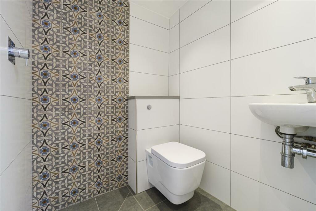 Additional image 10 of High Street, Wingham