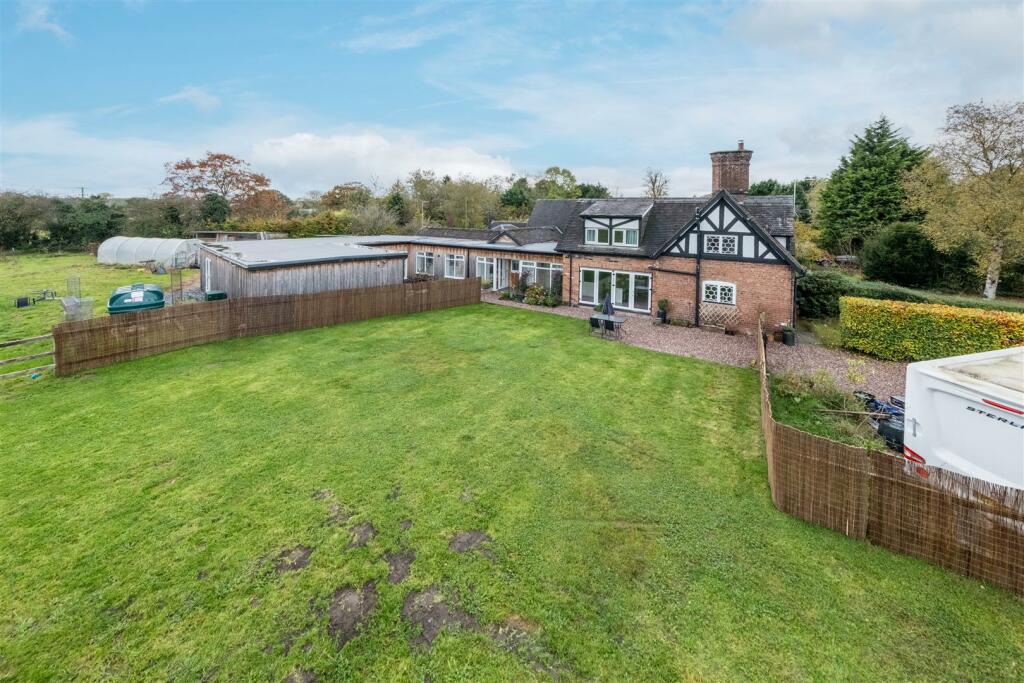 Additional image 41 of A charming 3 bedroom cottage with 2 bedroom annex in Alpraham