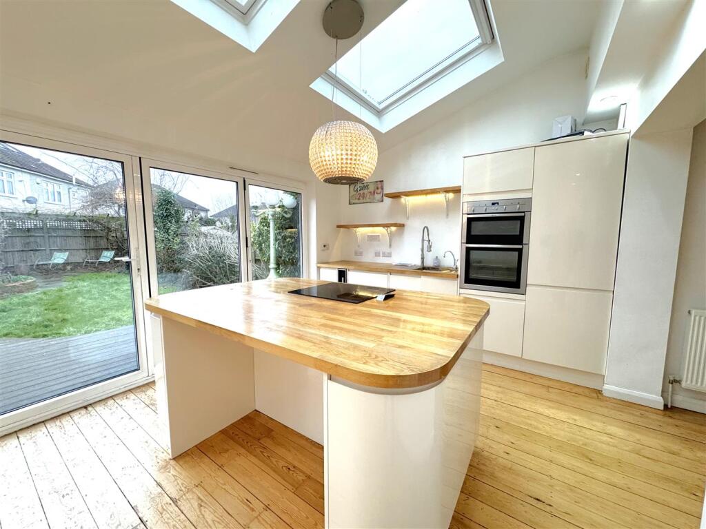 Additional image 12 of Berkeley Avenue, Bexleyheath