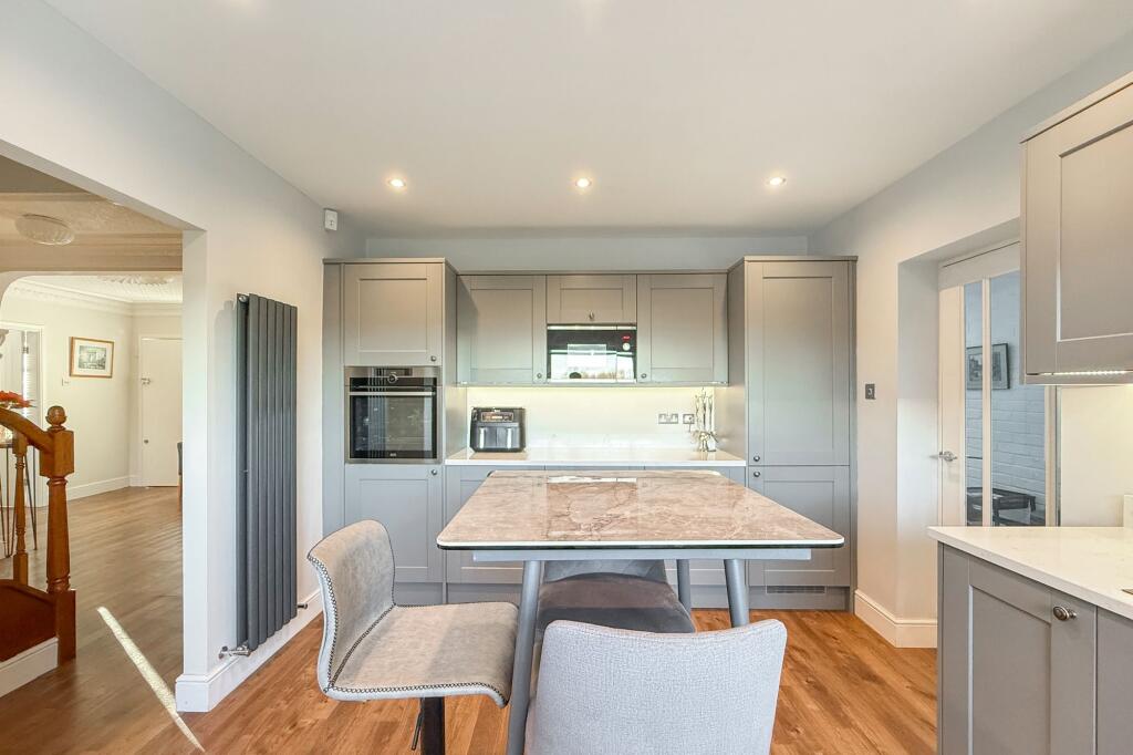 Additional image 3 of Stoneleigh Close, Stoneleigh, CV8