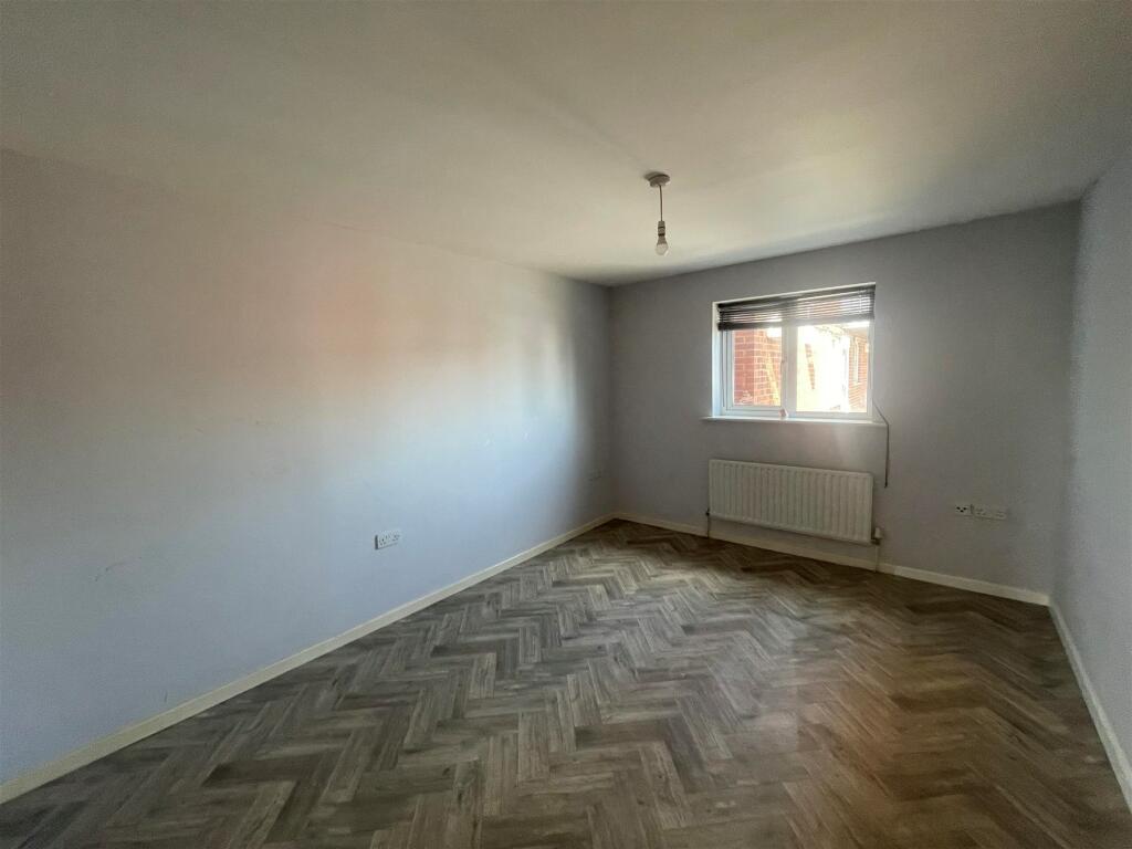 Additional image 3 of James Watt Way, Erith, Kent