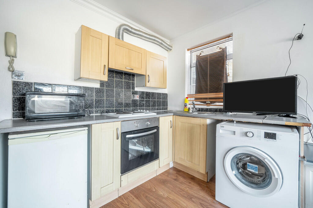 Additional image 11 of Essex Road, Dartford, Kent