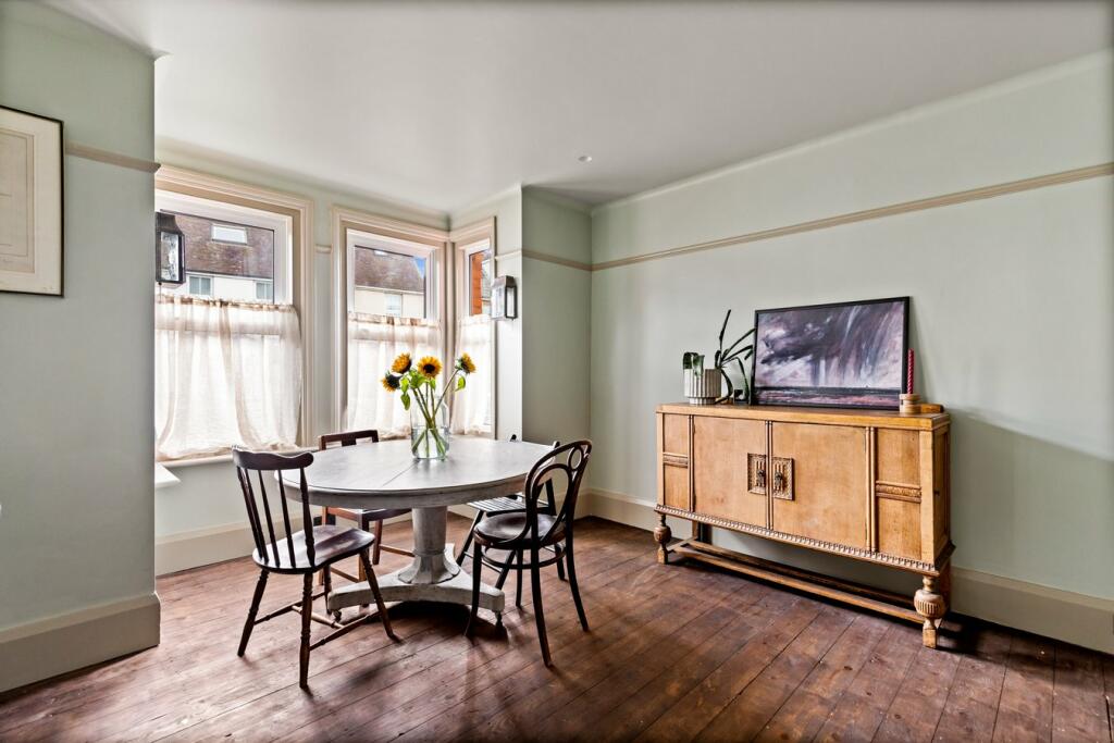 Additional image 5 of St Leonards Road, Hythe, CT21