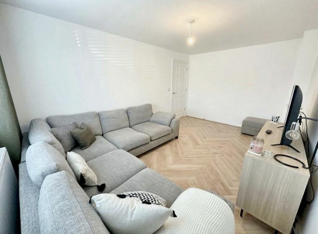 Additional image 3 of Stenson Close, Hetton-le-Hole, Houghton Le Spring, Tyne and Wear, DH5 9GJ