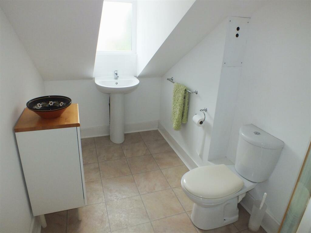 Additional image 25 of Cornwallis Avenue, Folkestone