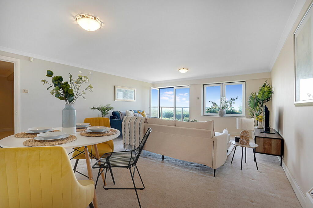 Additional image 9 of Marine Point CT20 2TX