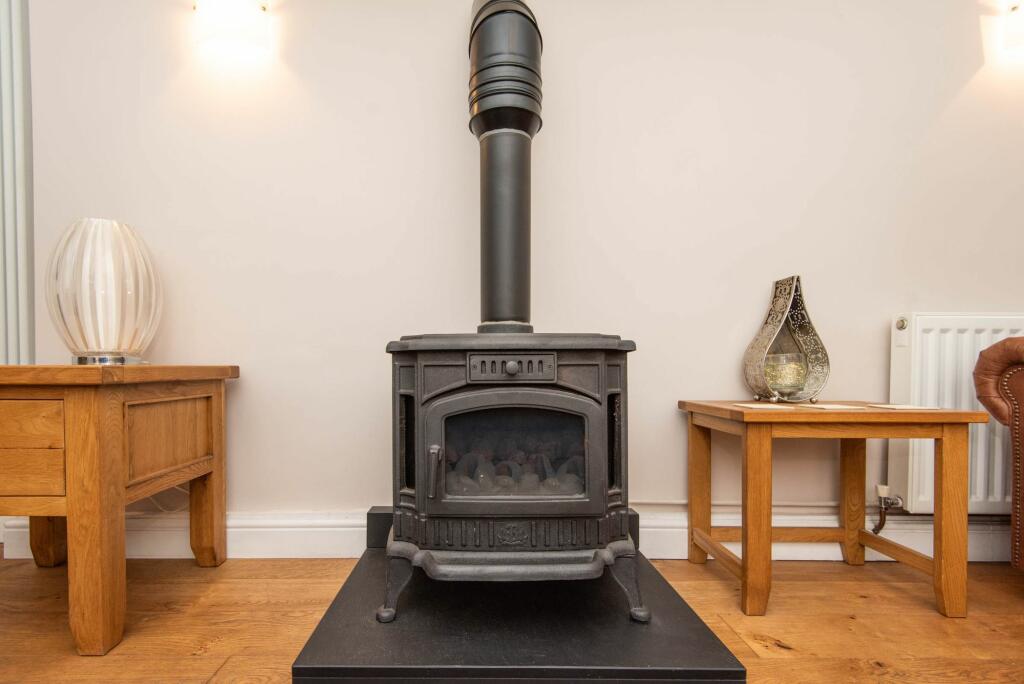 Additional image 2 of High Street, Tibshelf, DE55