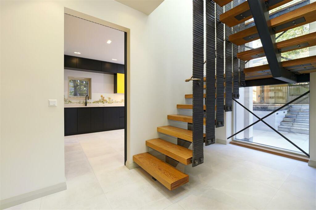 Additional image 10 of TETRA, 11 High Street, Wingham