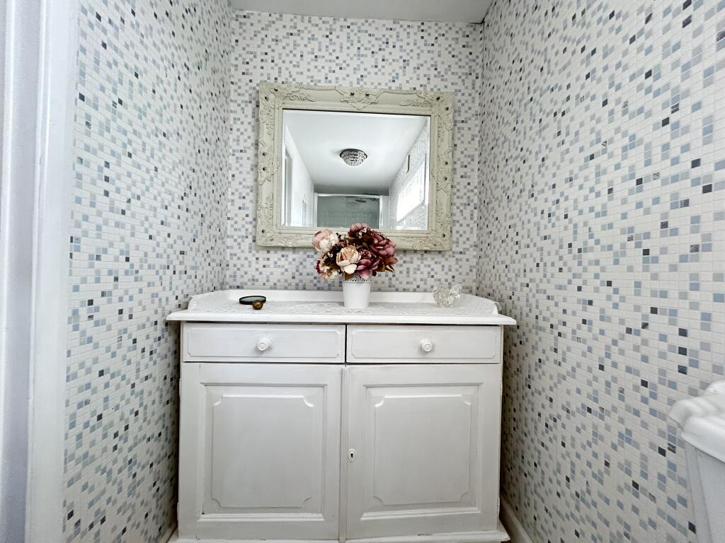 Additional image 21 of New Dover Road, Folkestone, CT18