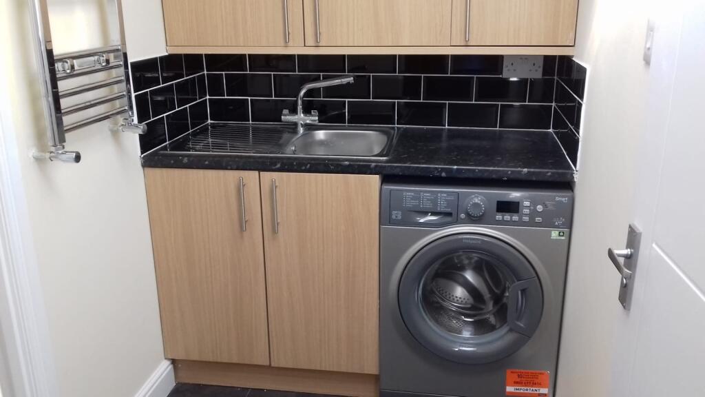 Additional image 17 of Wedon Close, Canley,