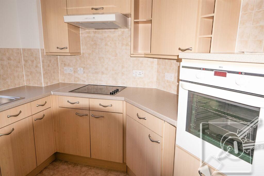 Additional image 27 of Glen View, Gravesend