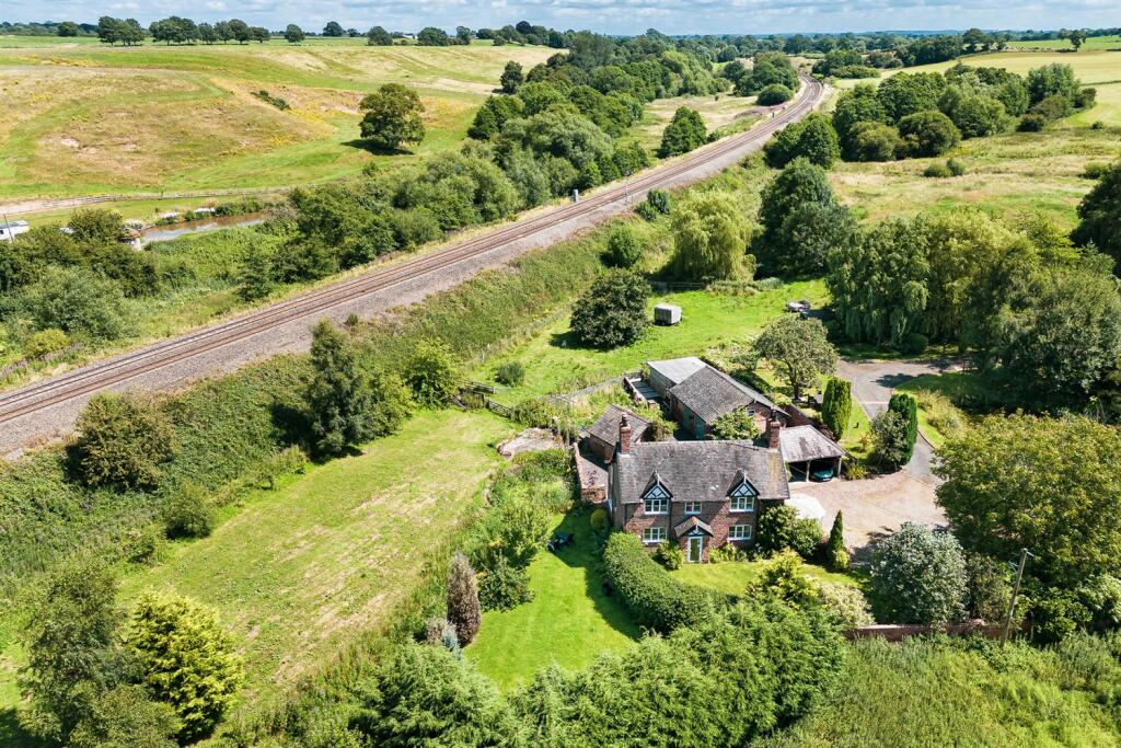 Additional image 27 of Whitchurch Road, Beeston