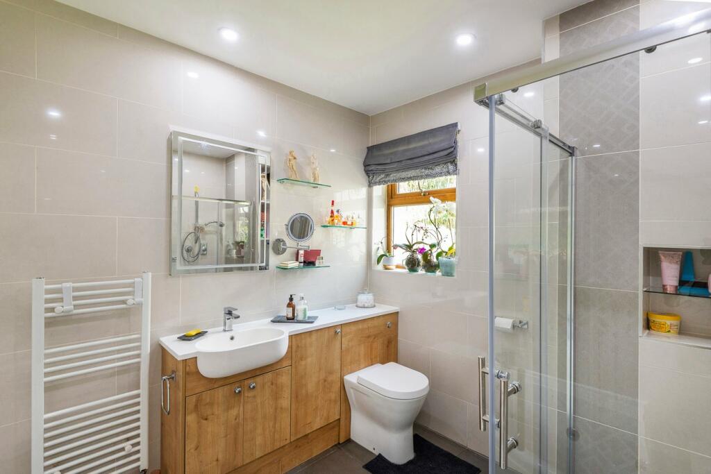 Additional image 12 of Merewood Road, Barnehurst, DA7