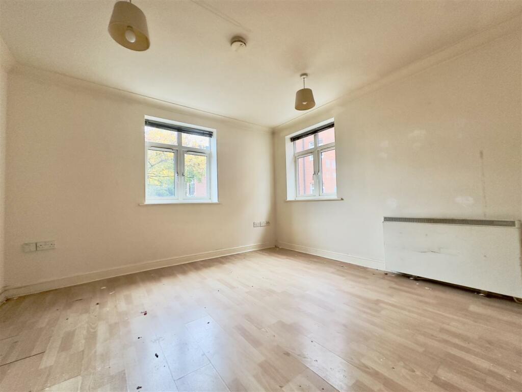 Additional image 6 of Coventry Road, Warwick