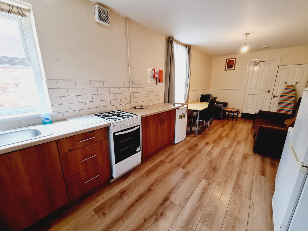 Additional image 3 of 93 Willes Road, Leamington Spa, CV31 1BZ