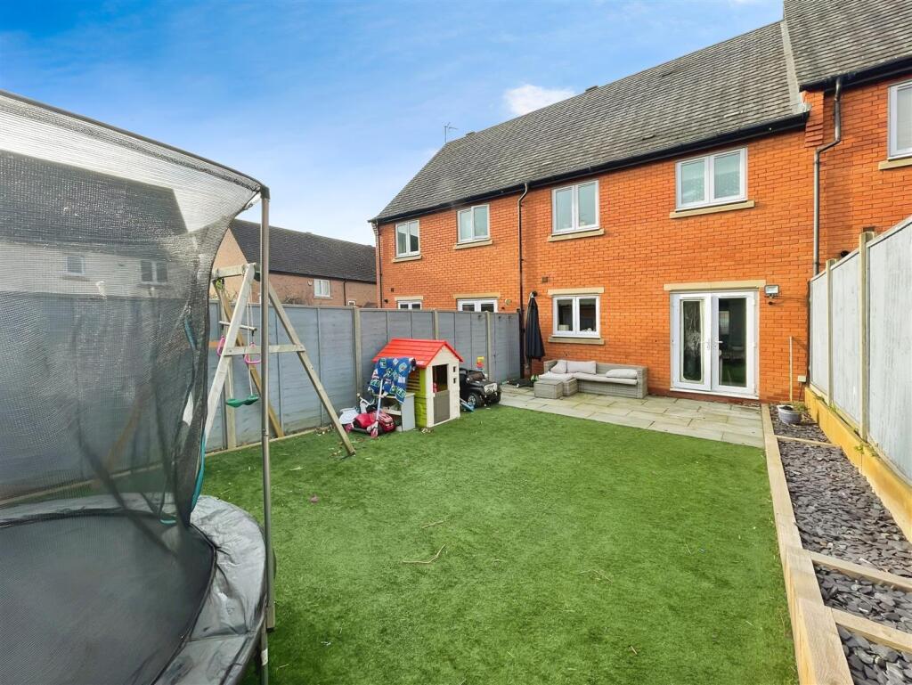 Additional image 22 of Arundel Way, Cawston, Rugby