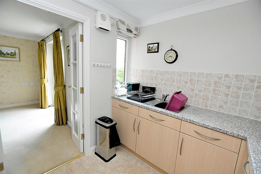 Additional image 6 of 35 Bernard Court, Chester Road, Holmes Chapel