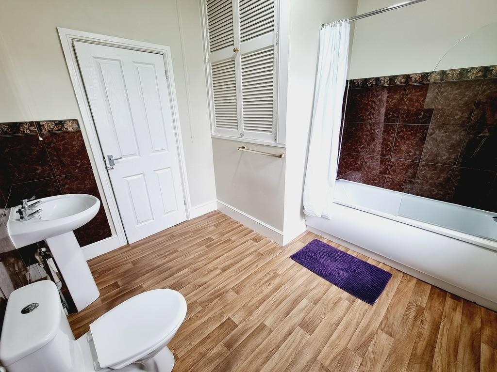 Additional image 9 of Willes Road, Leamington Spa, Warwickshire, CV31