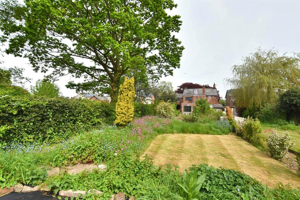 Additional image 24 of Middlewich Road, Holmes Chapel