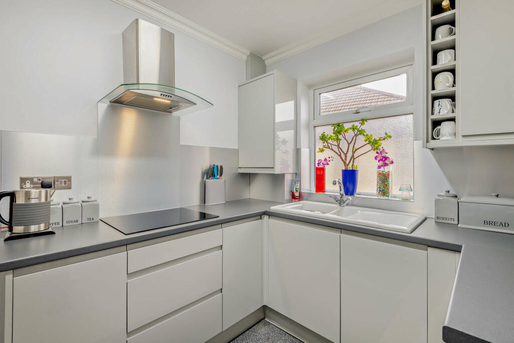 Additional image 4 of Luddesdon road, Erith, County Kent, DA8