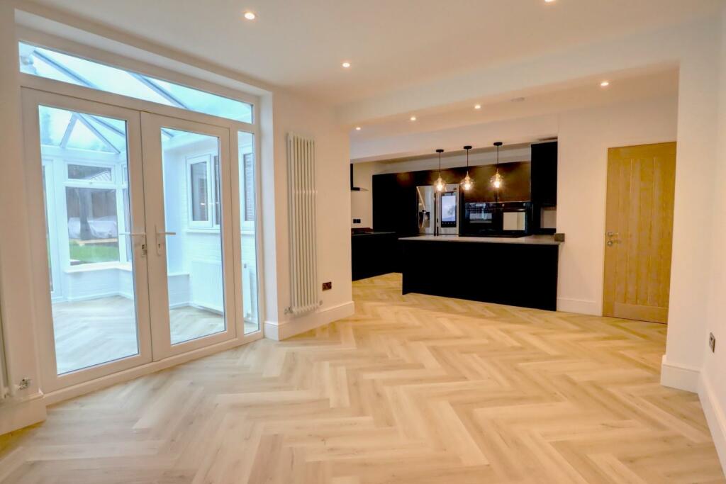 Additional image 5 of EXTENDED, RENOVATED DETACHED - Coventry Road, Bulkington