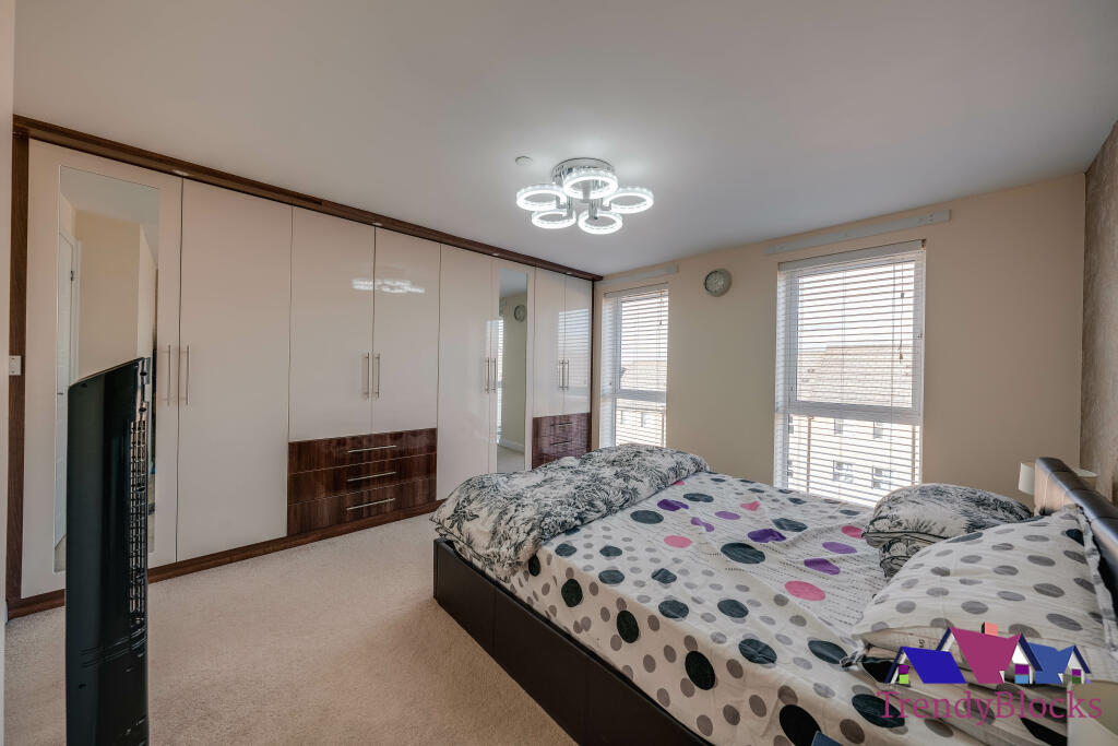 Additional image 27 of Burroughs Drive, Dartford, Kent, DA1