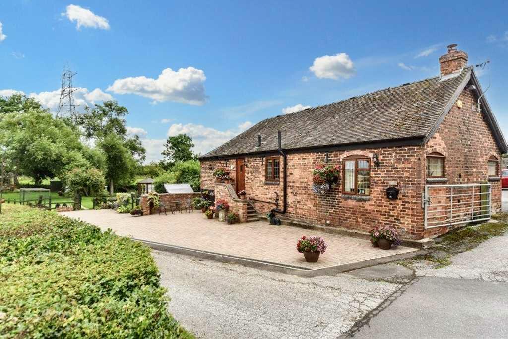 Additional image 23 of Willow Cottage, Robeyfields Farm, Heanor Road, Smalley, Ilkeston