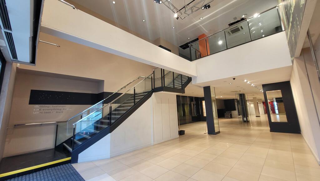 Additional image 11 of 70 High Street, Dumfries, DG1