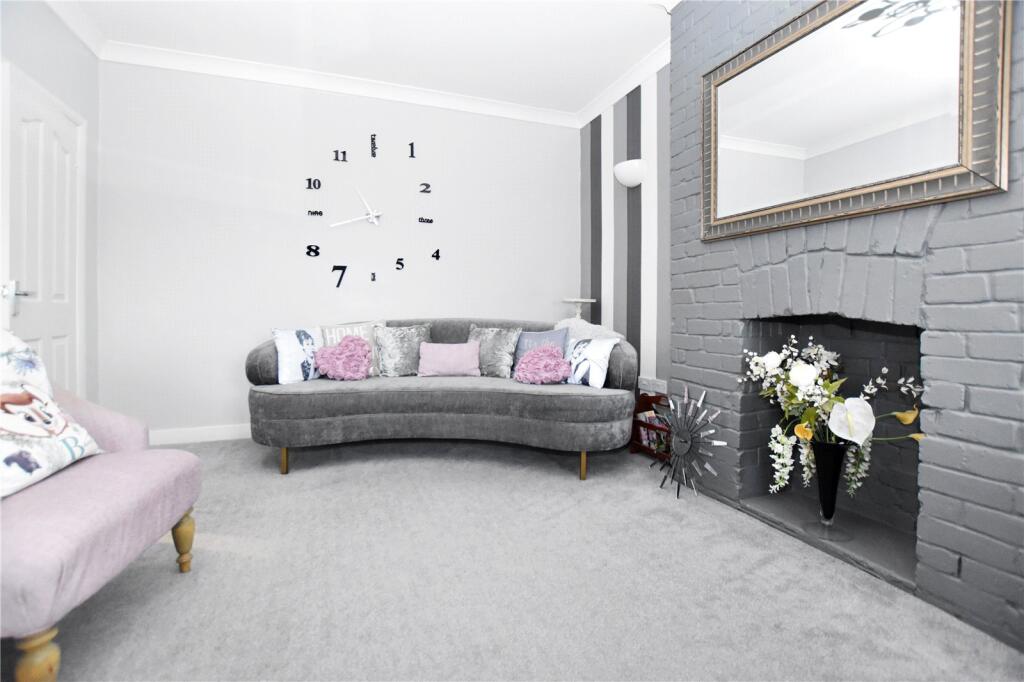 Additional image 3 of Long Lane, Bexleyheath, Kent, DA7