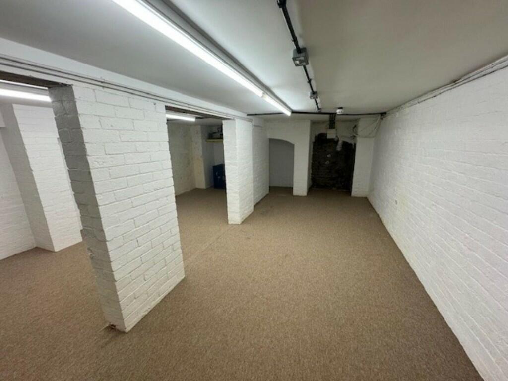 Additional image 15 of Commercial Property For Rent, Warwick Road, CV35 9ND