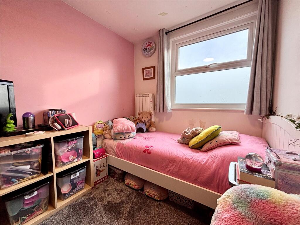 Additional image 14 of Fields Court, Warwick, CV34