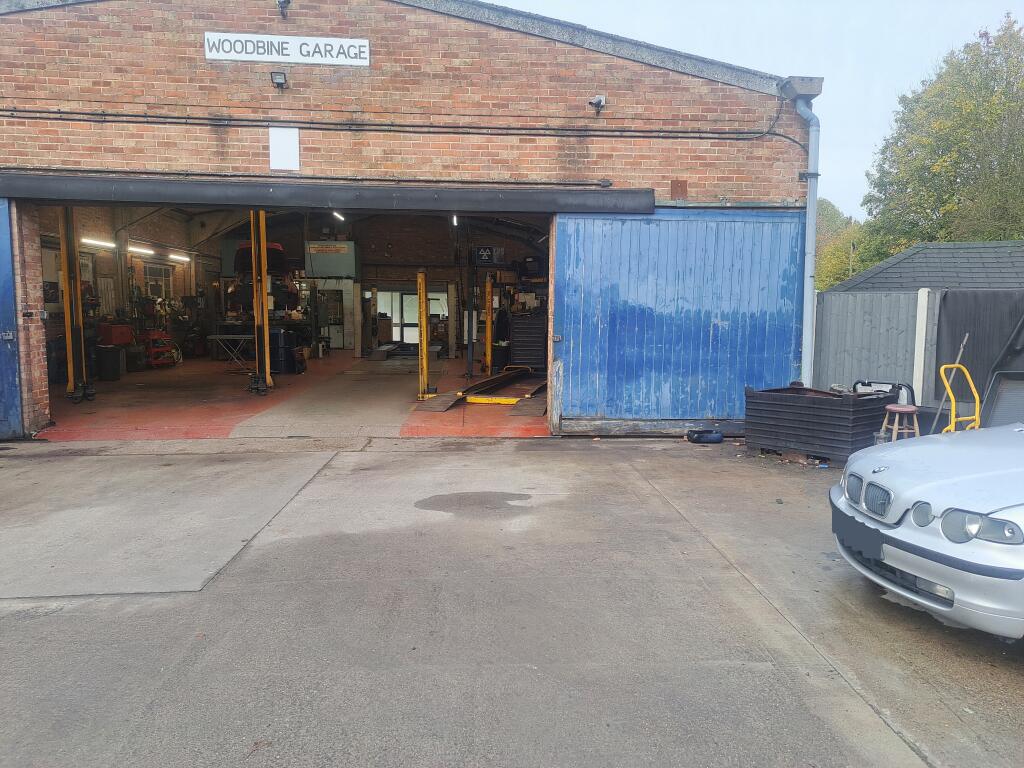 Additional image 4 of Woodbine Garage, Sinfin Moor Lane, off SInfin Lane, Derby