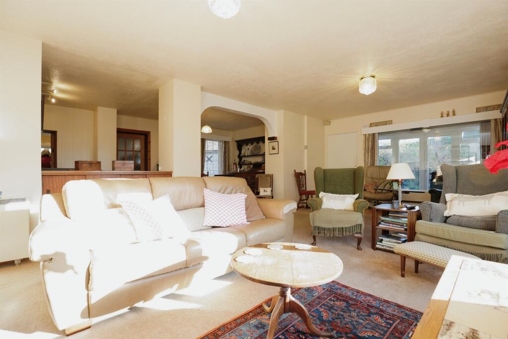 Additional image 15 of Vicarage Lane, Harbury, Leamington Spa