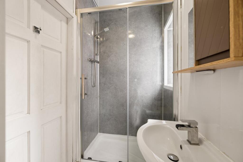 Additional image 8 of Radnor Park Road, Folkestone, CT19