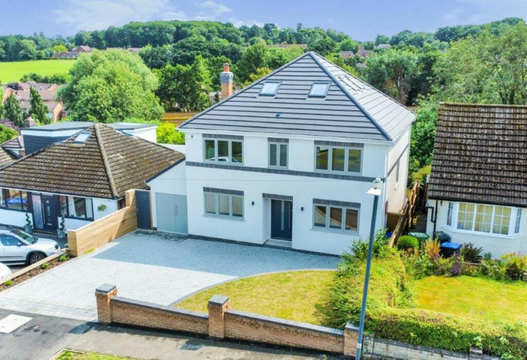 Additional image 3 of Kenilworth, Incredible Living Space, Luxury Interior