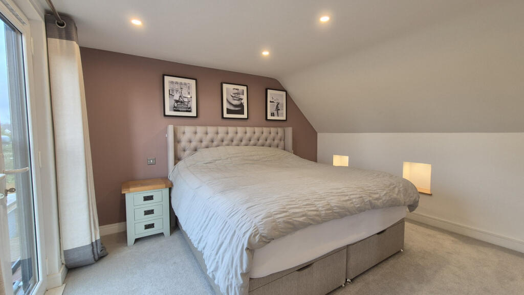 Additional image 5 of St Michaels Crescent, Stockton, CV47