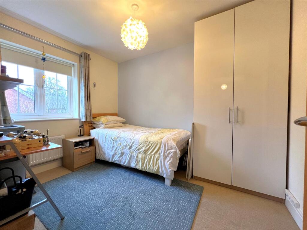 Additional image 29 of Camel Close, Warwick