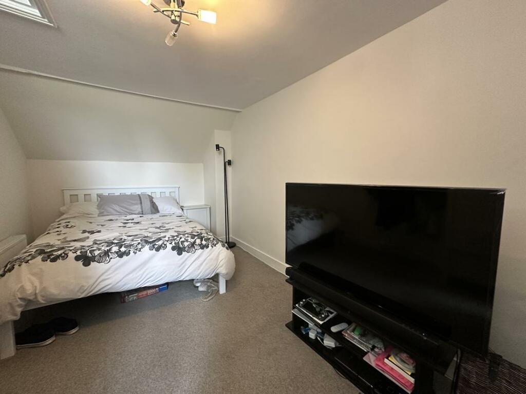 Additional image 10 of The New Inn, Leam Terrace, Leamington Spa, CV31 1DW