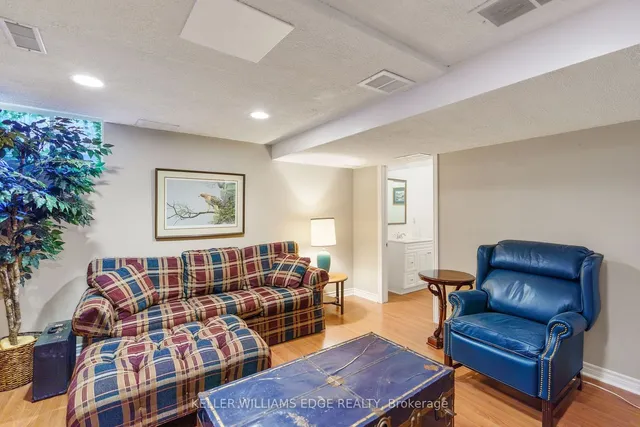 Additional image 24 of 2774 King St Unit 41